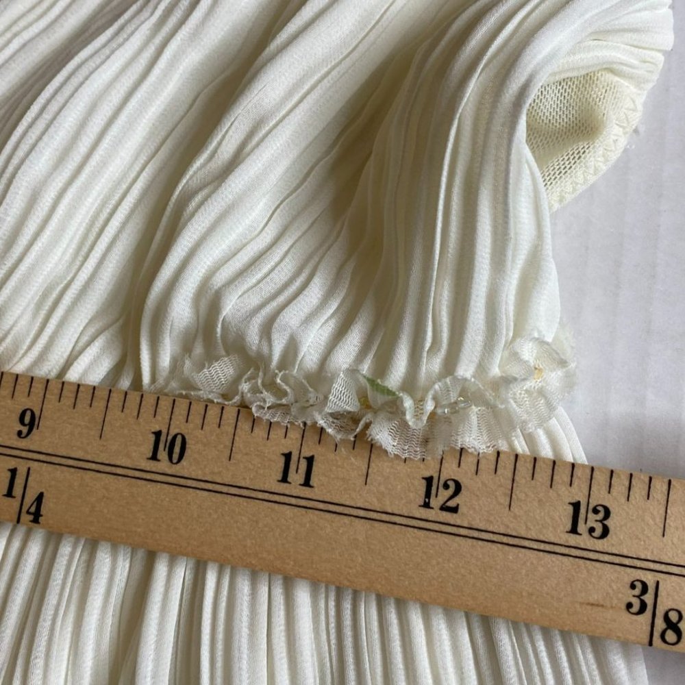 Flora Ivory Pleated Spaghetti Strap Maxi Dress M Wedding Resort Y2K Fairy Party - Picture 10 of 11